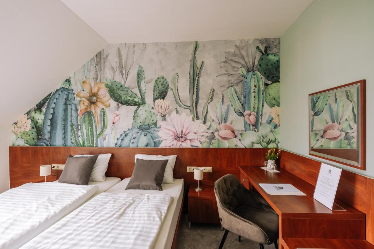 Vadvirag Panzio Hotel Agfalva Ngoại thất bức ảnh