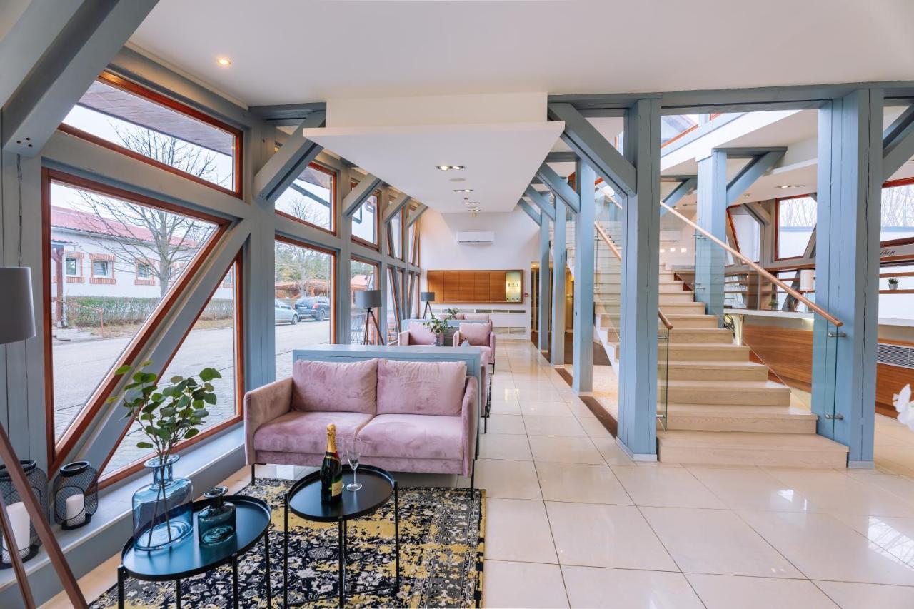 Vadvirag Panzio Hotel Agfalva Ngoại thất bức ảnh