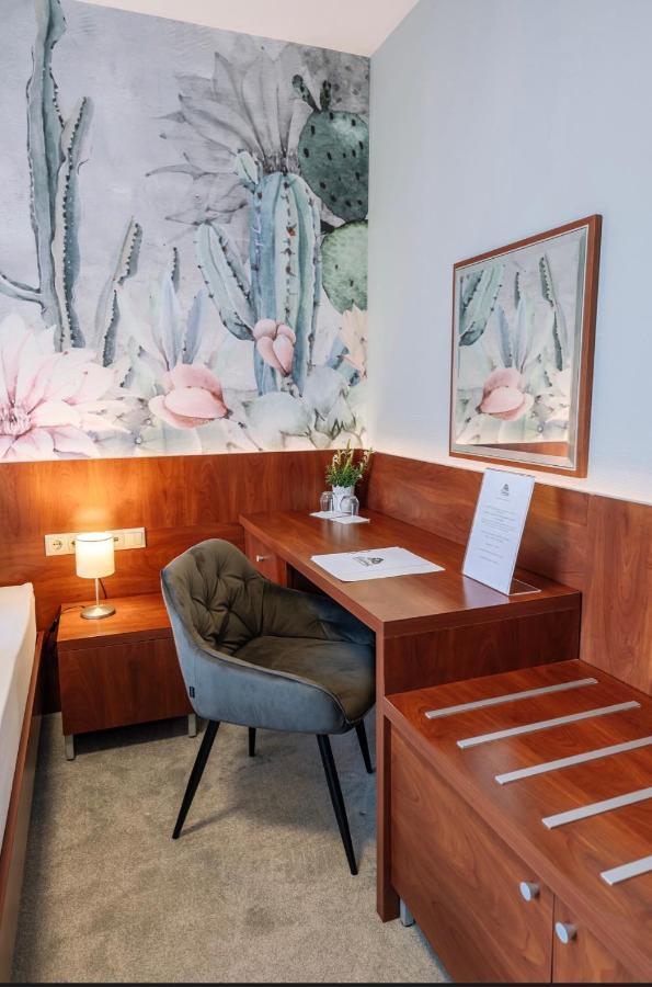 Vadvirag Panzio Hotel Agfalva Ngoại thất bức ảnh